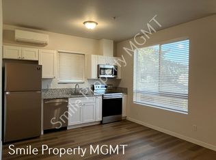6940 Southeast Long Street, Portland, OR 97206