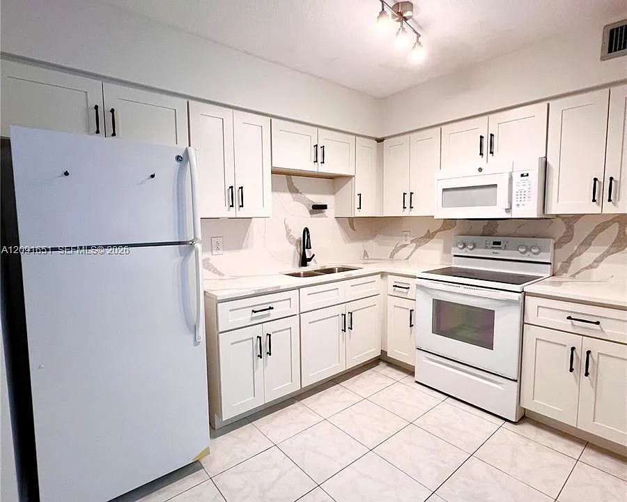 260 NW 19th St #270