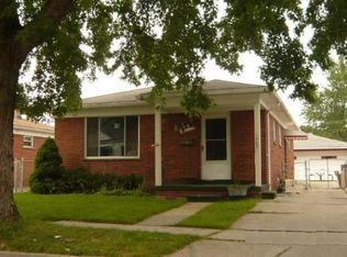 1562 Austin Ave, Lincoln Park, MI 48146