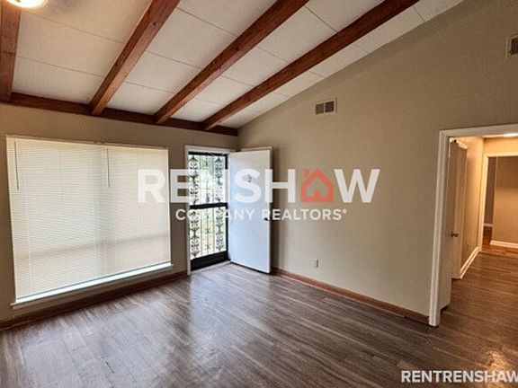3rd image of 1142 Pallwood Rd