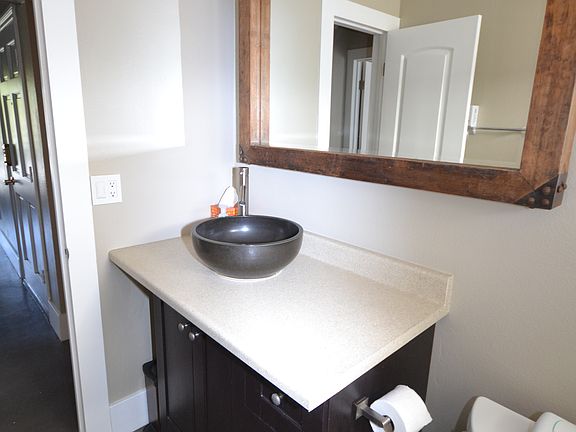 3rd image of 660 S Glassell St APT 16