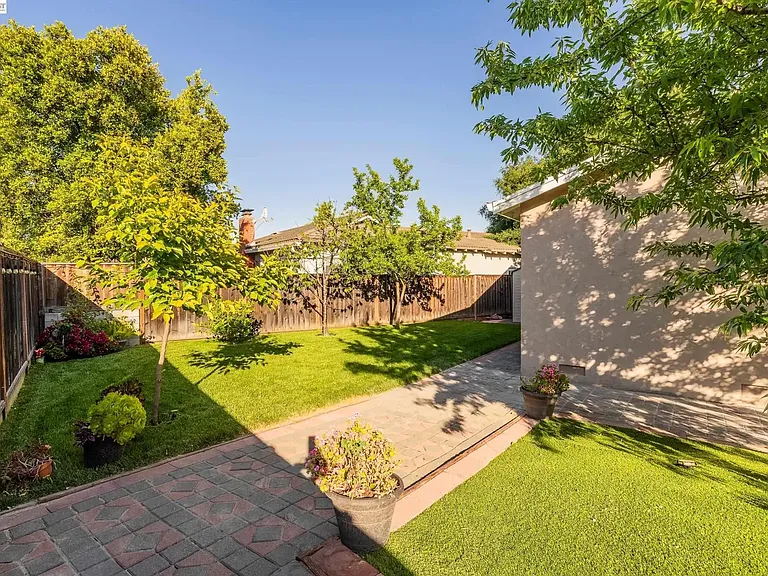 3766 Pinewood Pl — Photo 29