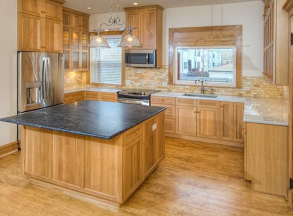 3rd image of 2850 W Logan Blvd #1