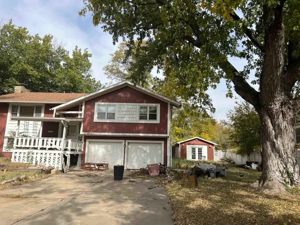424 W Arbor View Dr, Belle Plaine, KS 67013