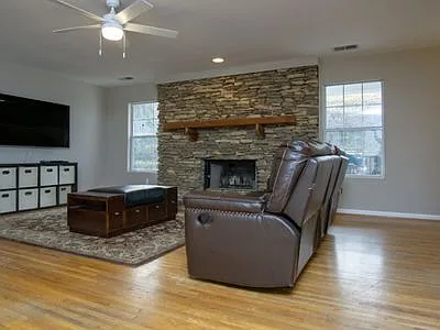 1633 Sunset Dr — Photo 15