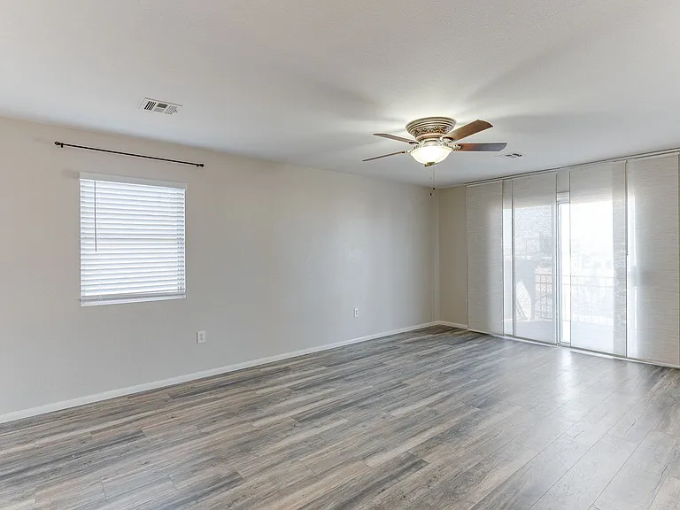 860 Viento Del Montagna Ave — Photo 24