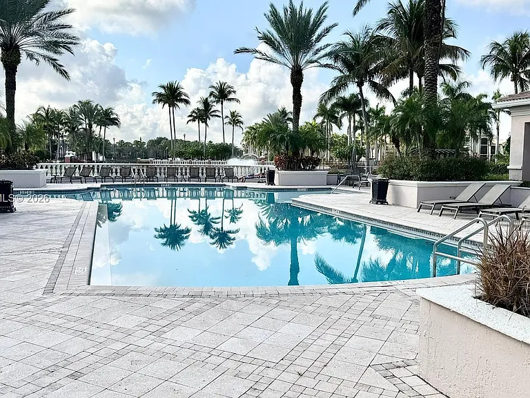 2727 Anzio Ct #106 — Photo 30