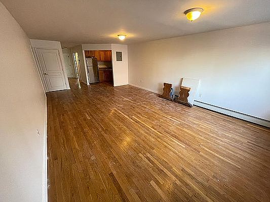 2nd image of 684 Willoughby Ave #4