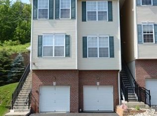 165 Conover Ter #6165, Lebanon, NJ 08833