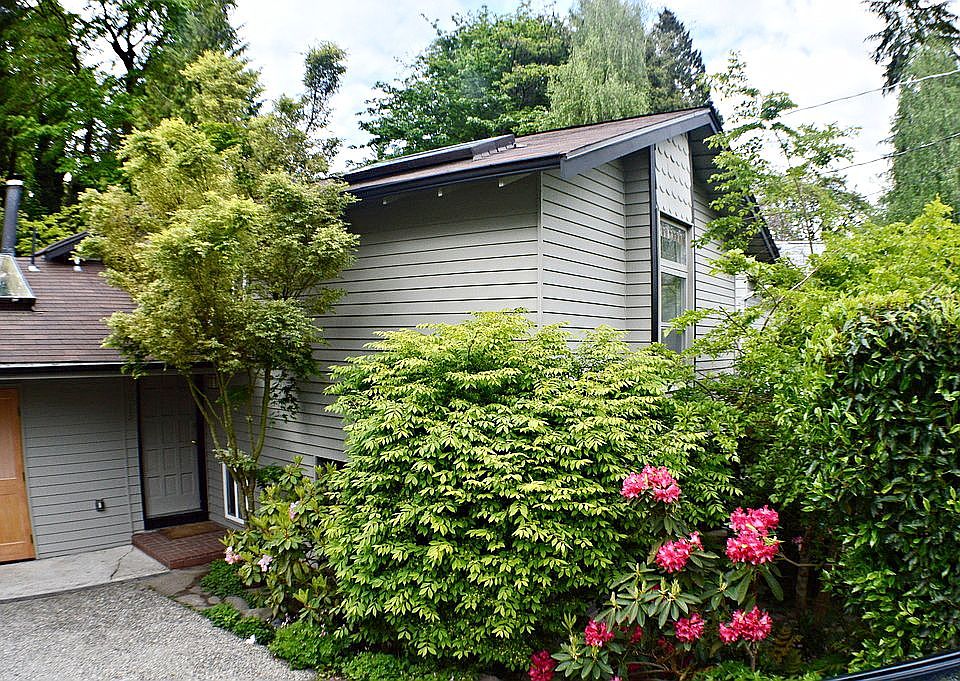 1st image of 10013 17th Ave NE