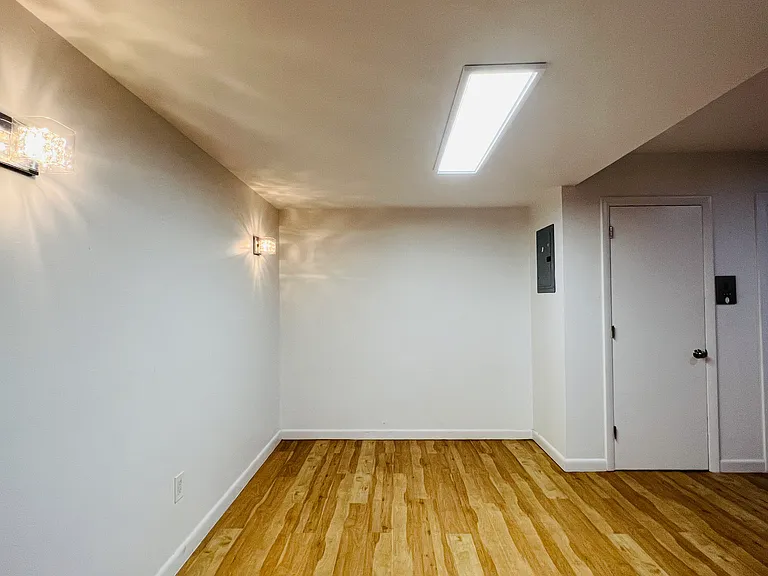 43 Jacqueline Rd #1 — Photo 5