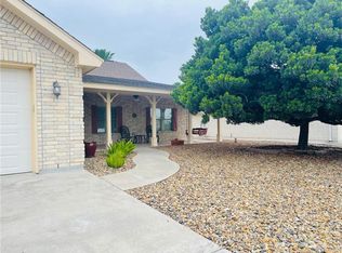 2111 Fairway Ct, Mission, TX 78572