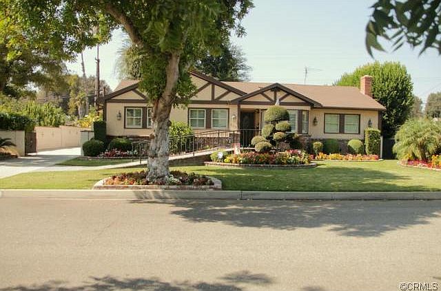 1st image of 933 S Glenshaw Dr