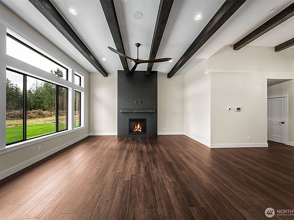 5th image of 9409 214th Avenue E