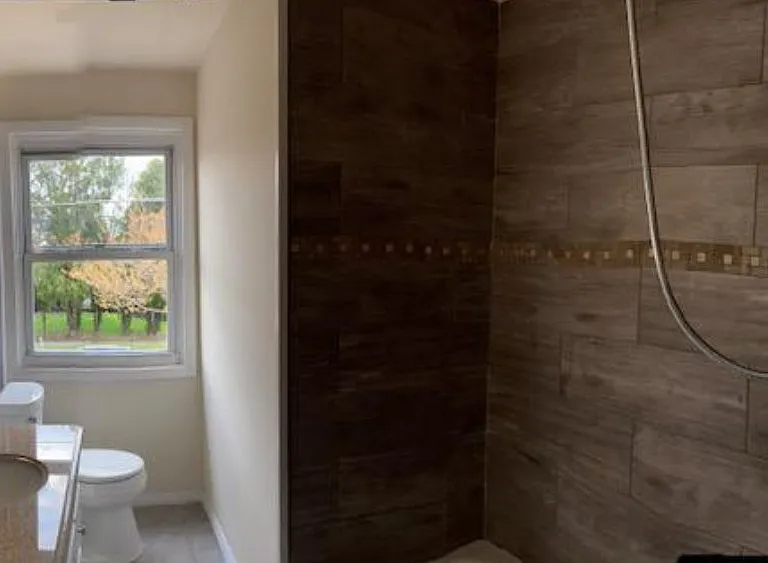 7556 Baxter Ave — Photo 2