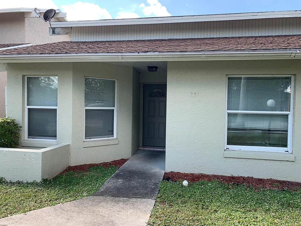 231 Golfpoint Dr