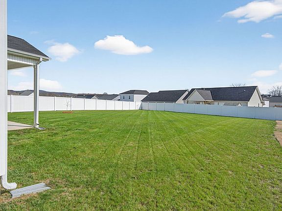 3rd image of 2385 Nelson Way