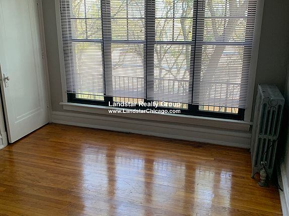 2nd image of 6382 N Hermitage Ave #3
