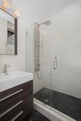 Rented by Platinum Properties | media 18