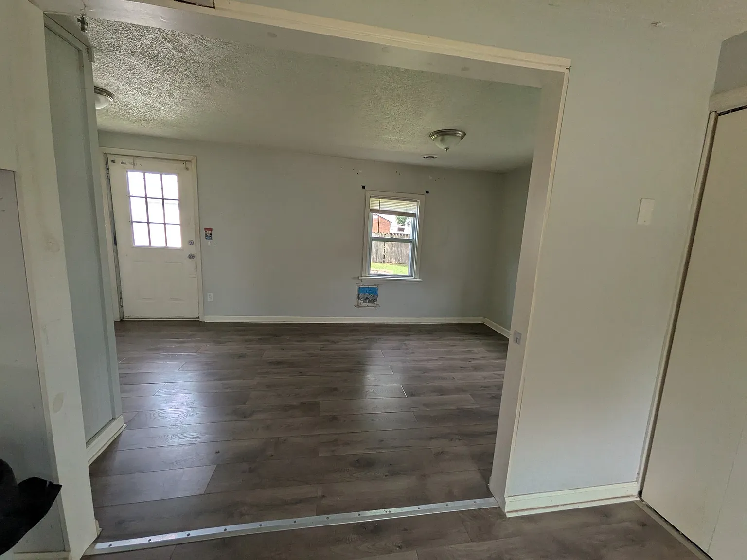 1 bed, 448 sqft, $900 — Photo 3
