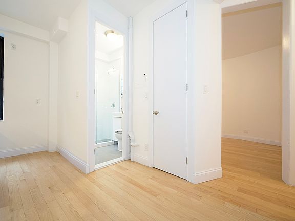 5th image of 137 W 12th St APT 52