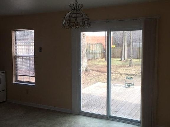 5th image of 202 Don Juan Cir