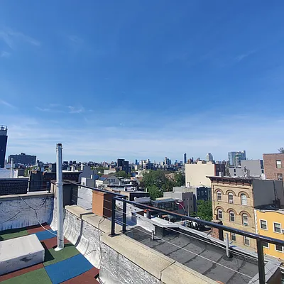 Rented by Urban Choice LLC | media 12