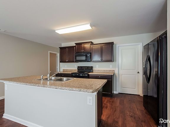 4th image of 1053 Bolivia Dr