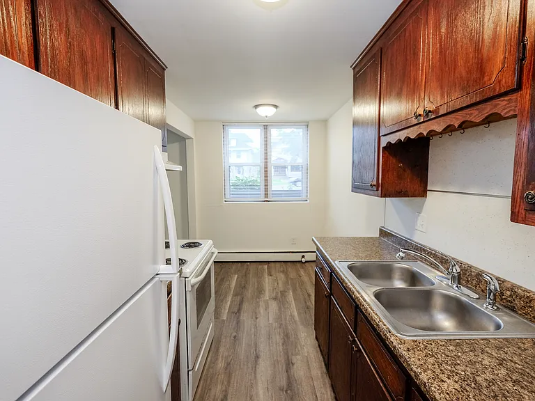 Longfellow Place — Photo 23