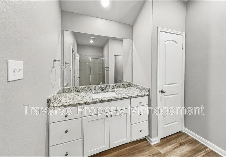 309 Bearman Dr — Photo 14
