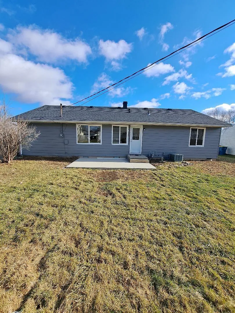 18 Sunrise Way photo 1