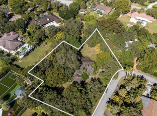 13500 SW 68th Ct, Pinecrest, FL 33156