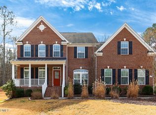 139 Dover Grant Ct, Chapel Hill, NC 27517