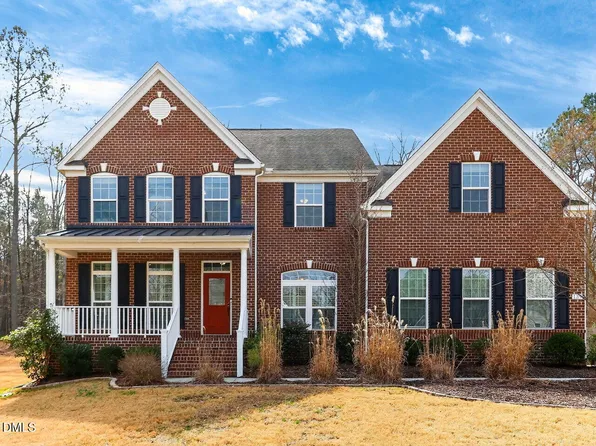 139 Dover Grant Ct, Chapel Hill, NC 27517