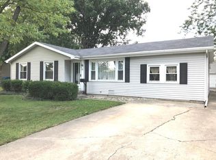 22 Dennison Dr, Bourbonnais, IL