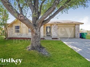 2202 Lockwood Dr, Carrollton, TX 75007