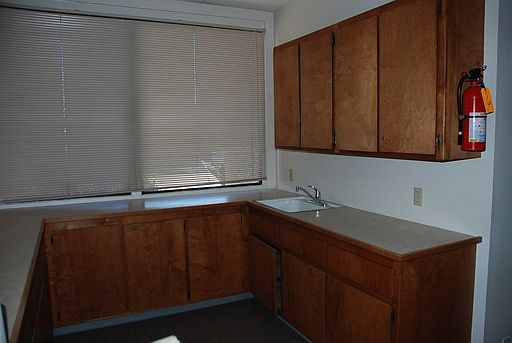 4th image of 7281 Dumosa Ave Ste 4