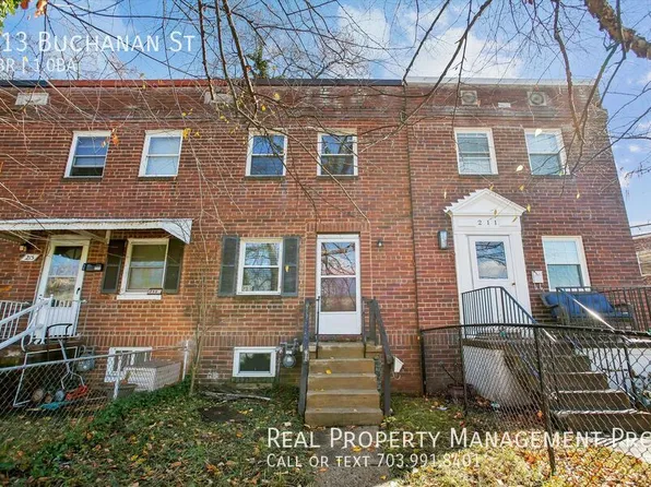 213 Buchanan St, Alexandria, VA 22314