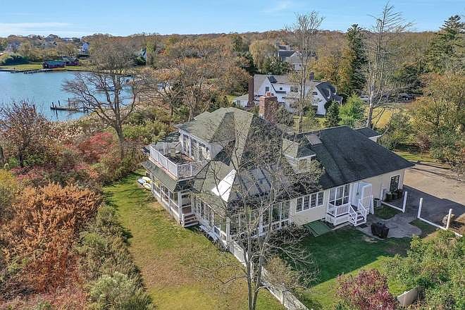 1st image of 93 Moriches Ave