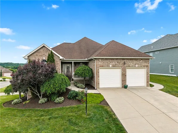 101 Quaker Ridge Ct, Beaver, PA 15009