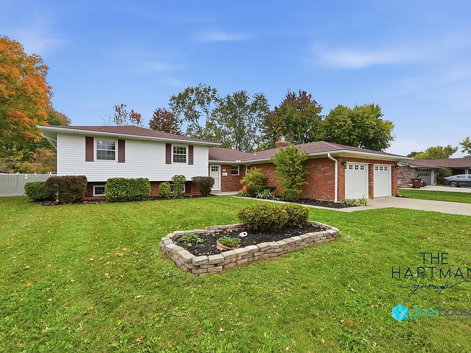 2347 Red Apple Dr
