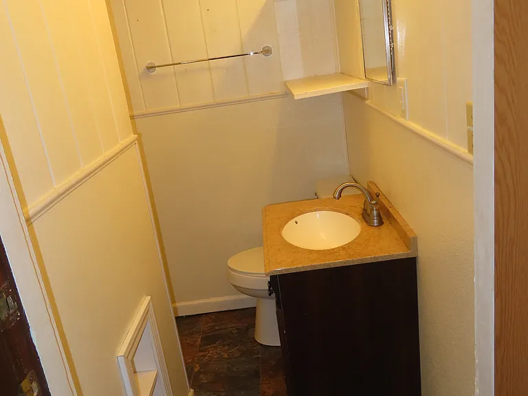 15091 Fort Campbell Blvd #12 — Photo 6