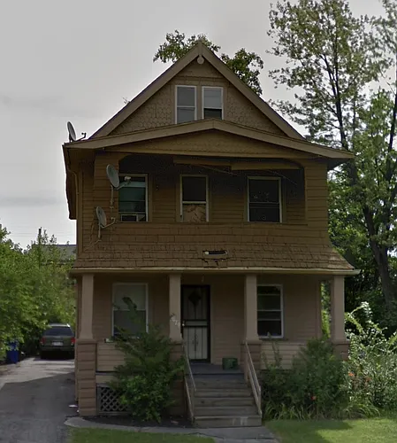 3079 E 130th St #2 Photo 1