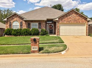 605 Vickery Ave, Yukon, OK 73099