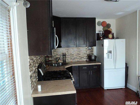5th image of 8809 107th St Fl 2nd