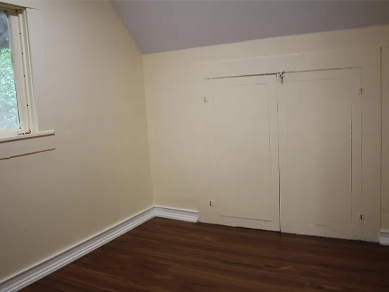 7540 Ashburn St — Photo 14