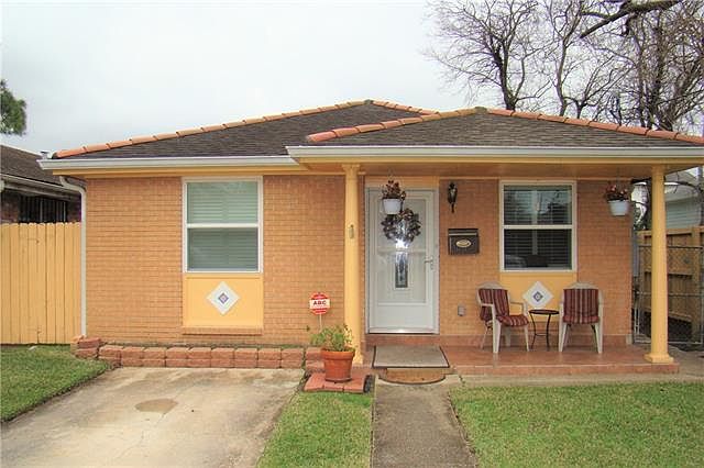 1st image of 1560 Caton St