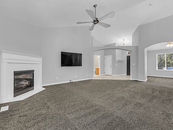 4th image of 281 E Regent Park Ct S