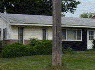 237 N Saint John Rd, Highland, MI 48357