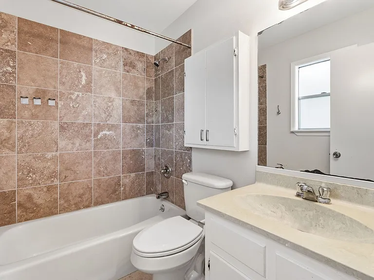 1409 Desert Quail Ln — Photo 18